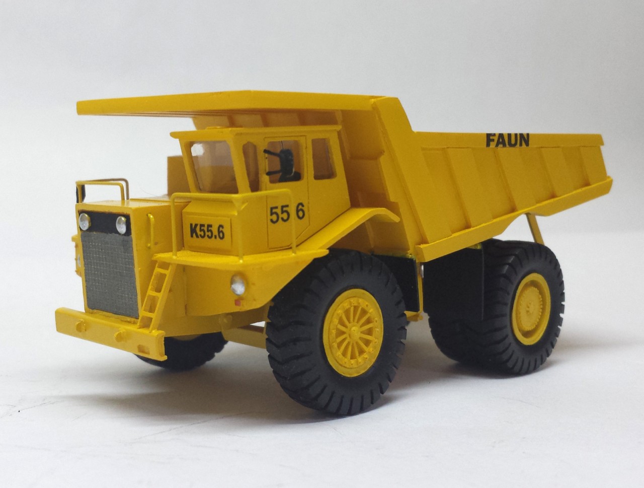 HO 1/87 FAUN K55.6 Dump Truck - ReadyMade Resin Model - Image 3