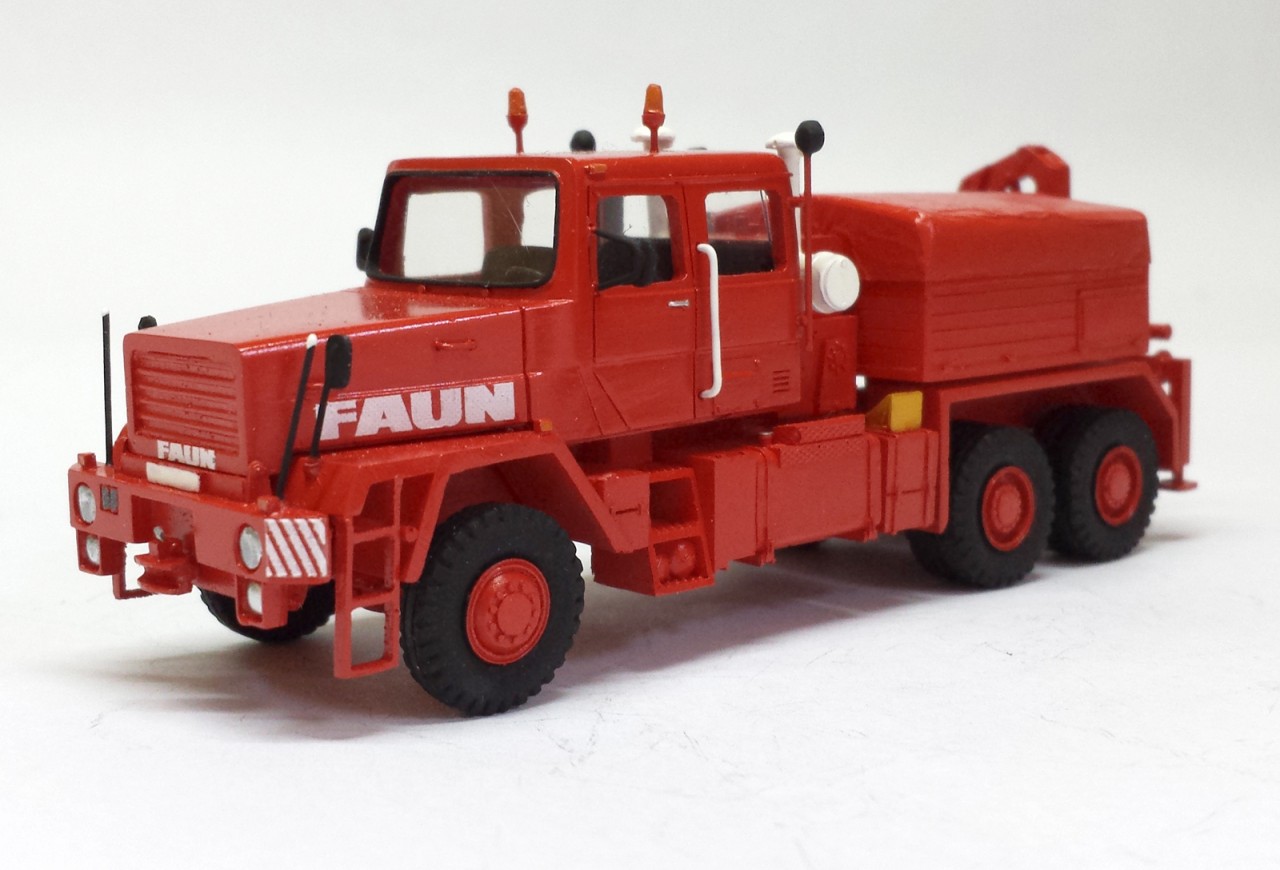 HO 1/87 Faun HZ 40.45/45W 6x6 with crane - 1982 - Deutschland - Image 2
