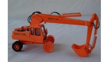 1/50 Broyt X30 - Cab 2 - Orange - Handbuilt Resin Model