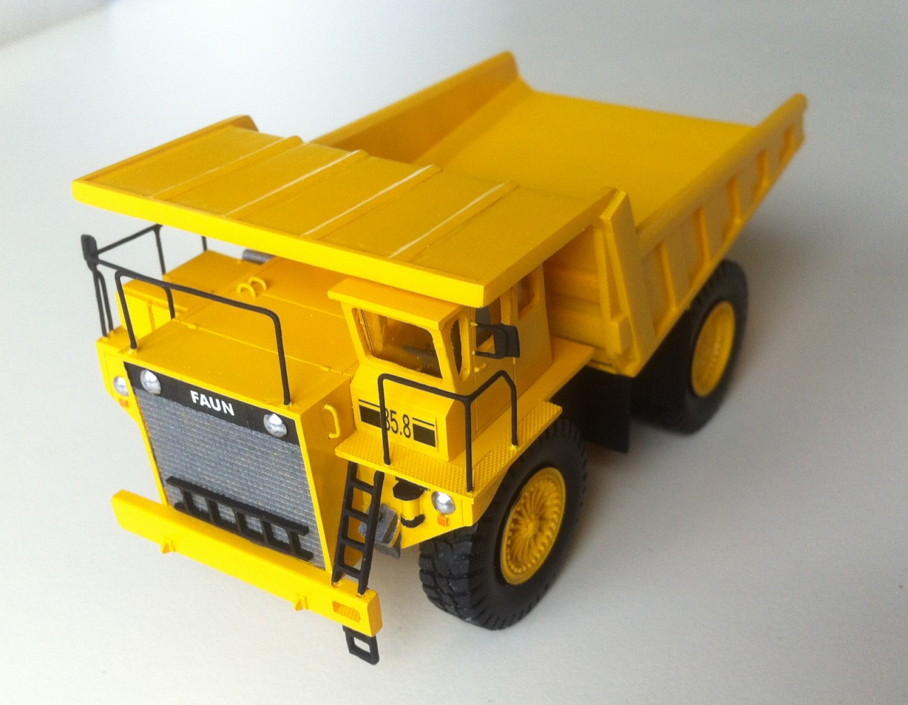 HO 1/87 FAUN K85 Dump Truck - Handmade Resin Model - Image 11