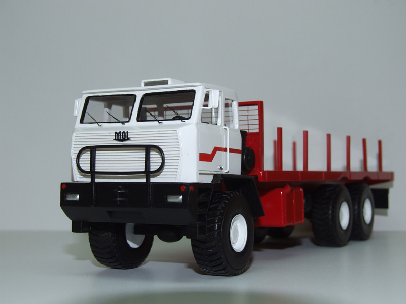 1/50 MOL F6566 6x6 - BUILT - Image 4