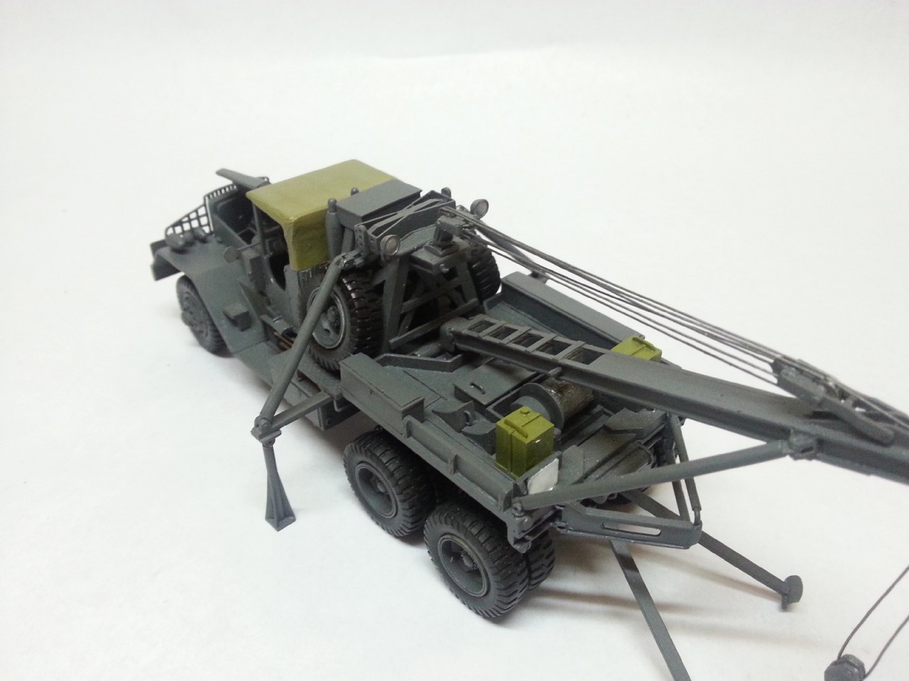 1/50 Ward LaFrance M1A1 Series-5 6x6 Heavy Wrecker - Image 2