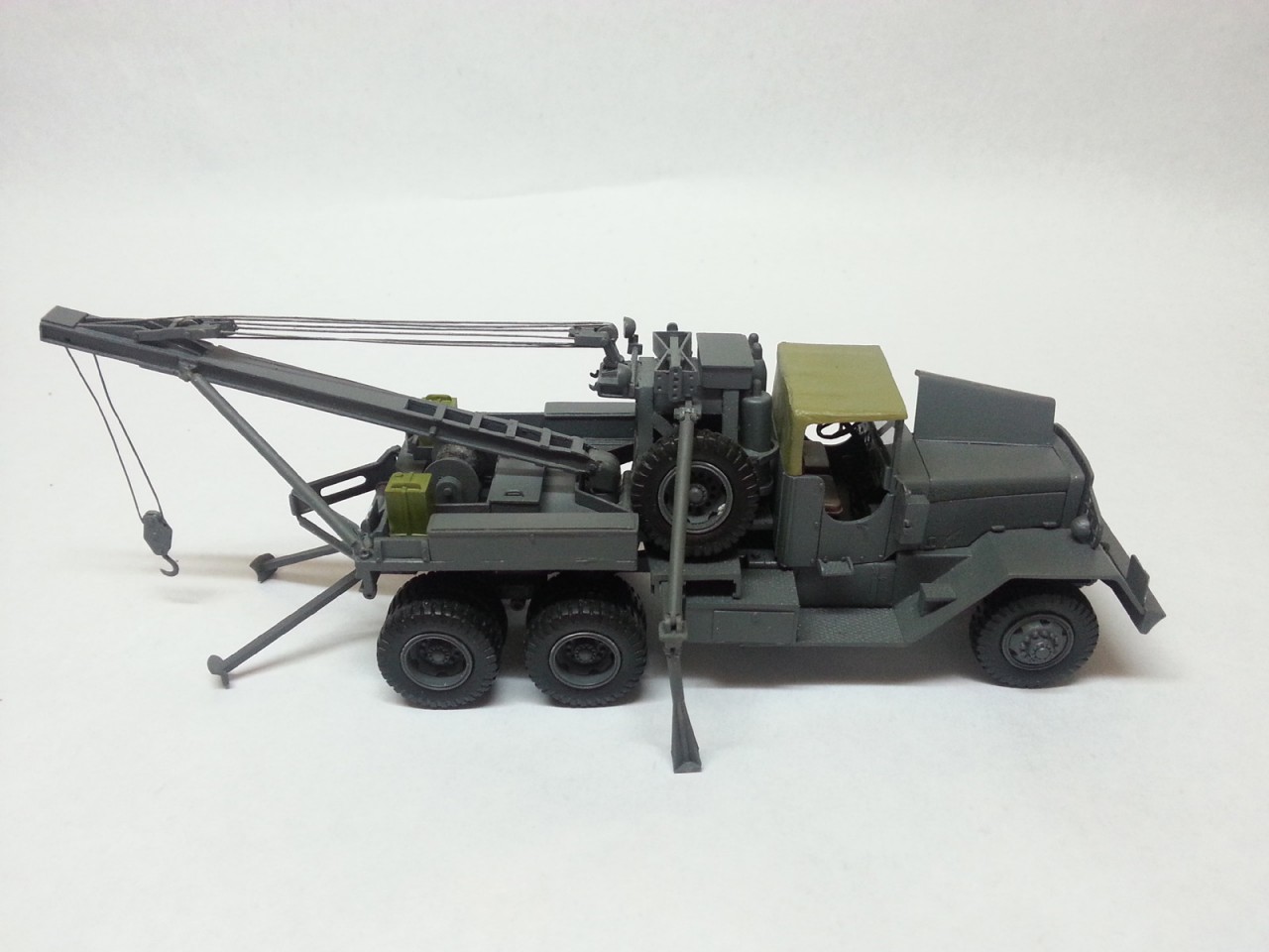 1/50 Ward LaFrance M1A1 Series-5 6x6 Heavy Wrecker - Image 4
