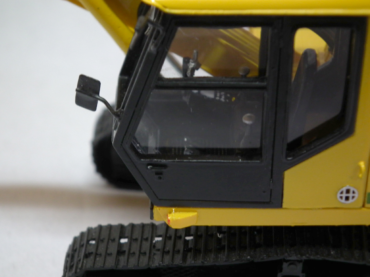 1/50 Excavator Benati 3.15 Tracks - Handmade Resin Model - Image 5