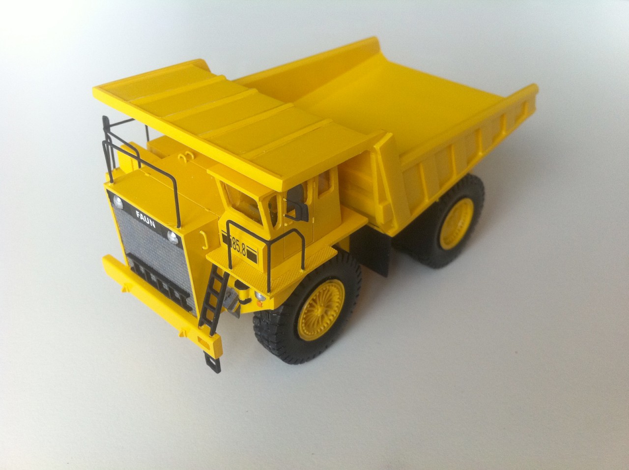 HO 1/87 FAUN K85 Dump Truck - Handmade Resin Model - Image 2
