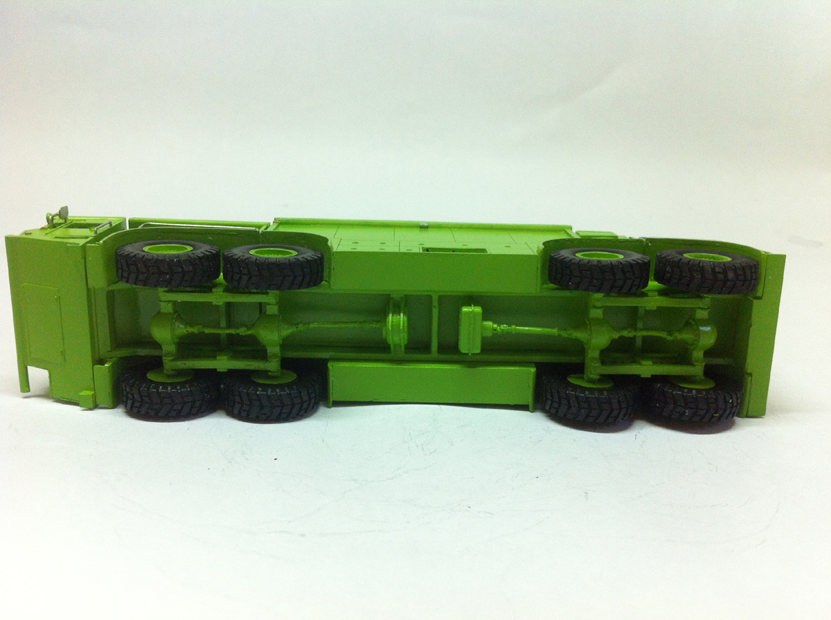 HO 1/87 Oshkosh P-15 Firetruck (ARFF)- Handbuilt Resin Model - Image 5