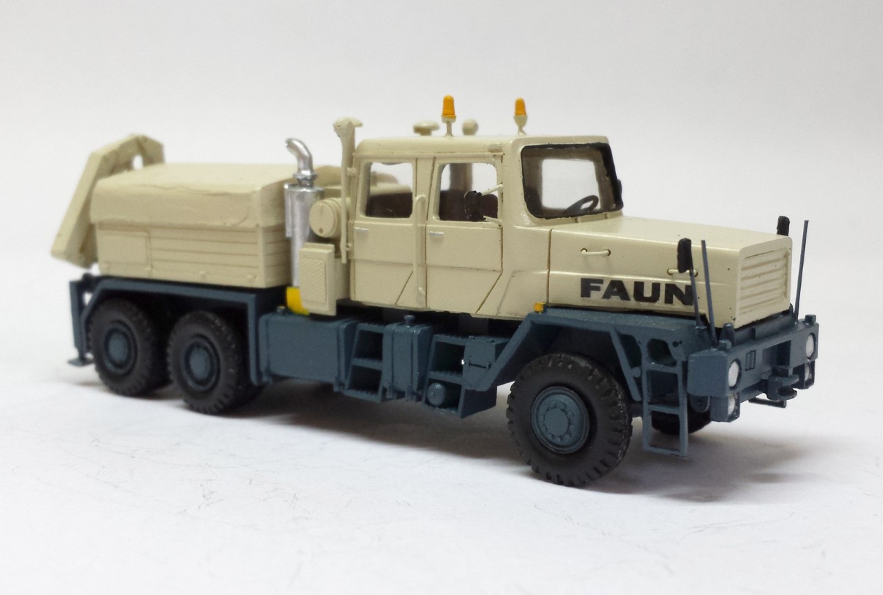HO 1/87 Faun HZ 40.45/45W 6x6 with crane - 1982 - Deutschland - Image 5
