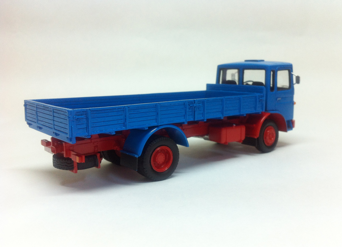 1/50 Camion ROMAN 8.135F - ReadyMade Resin Model - Image 2