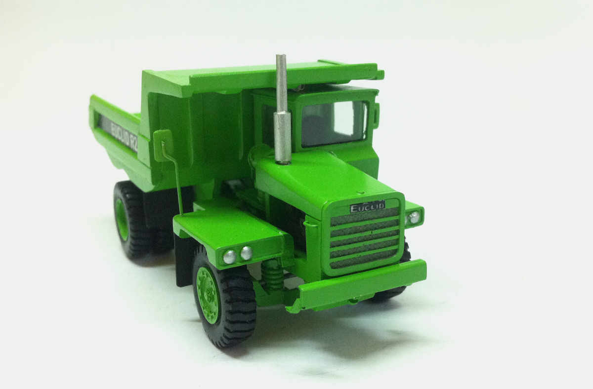 HO 1/87 Euclid R25 Dumper - ReadyMade Resin Model - Image 11