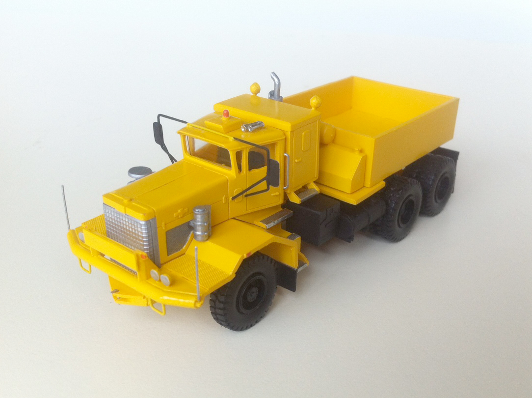HO 1/87 Oshkosh J30120 - Handmade Resin Model - Image 4