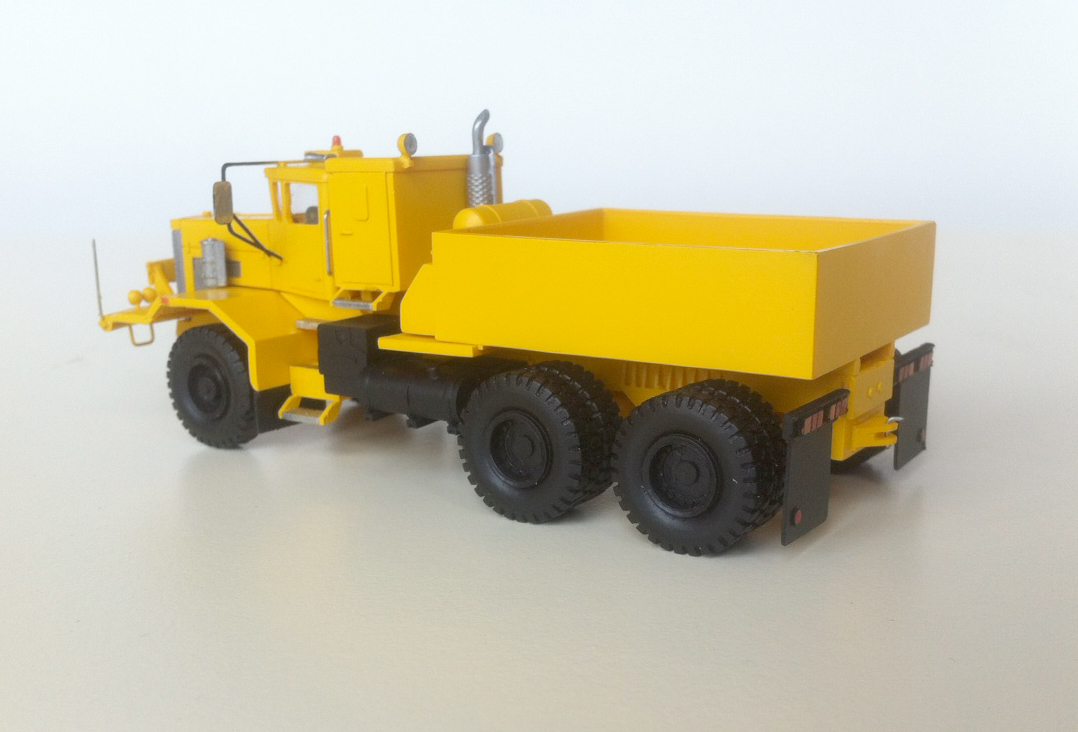 HO 1/87 Oshkosh J30120 - Handmade Resin Model - Image 5