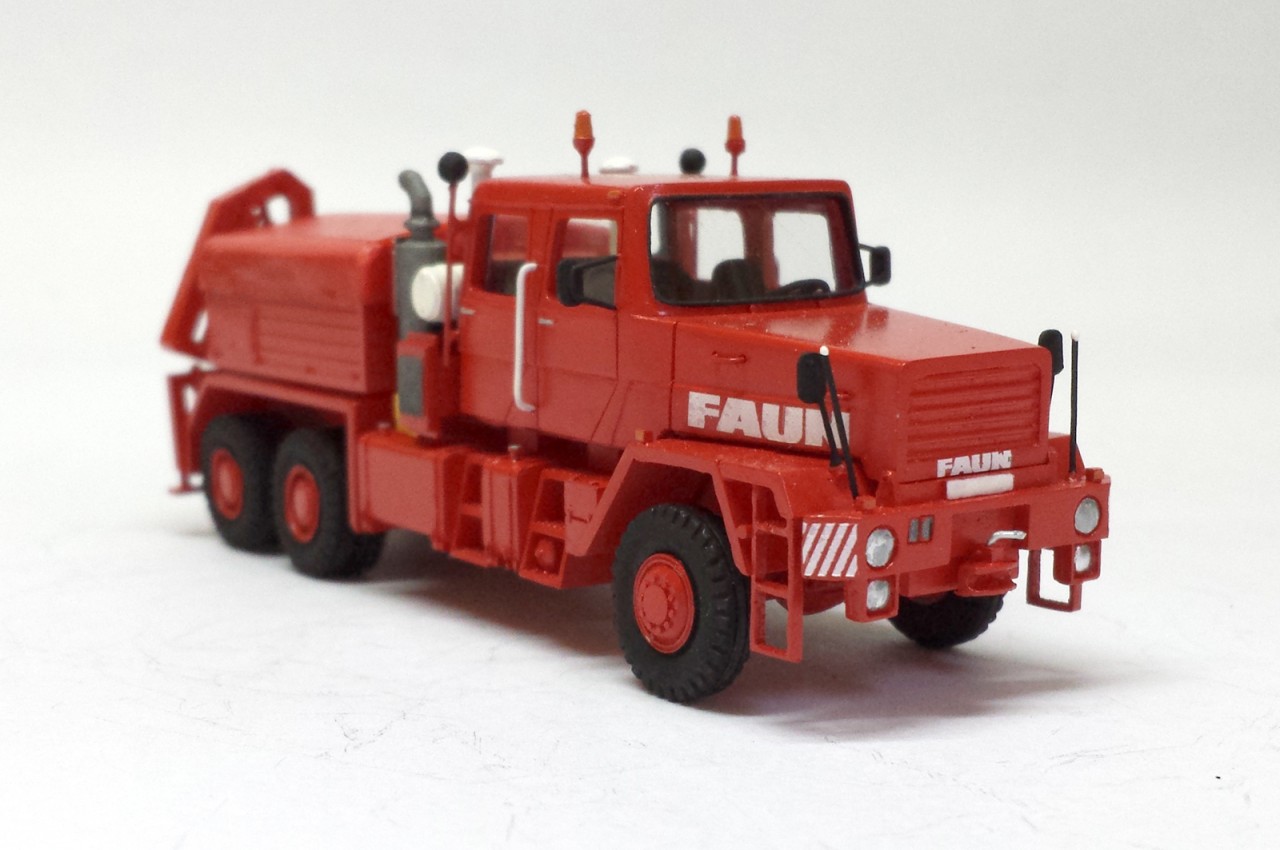HO 1/87 Faun HZ 40.45/45W 6x6 with crane - 1982 - Deutschland - Image 9