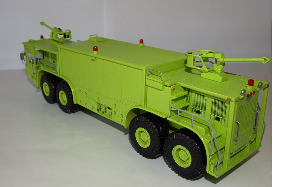 1/50 Oshkosh P-15 Truck (ARFF) - BUILT - Image 5