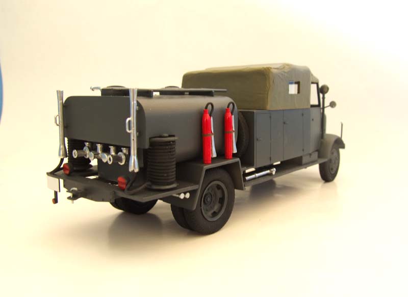 1/35 Mercedes-Benz L4500A TLF 25 - KIT 1/35 Mercedes-Benz L4500A TLF 25 - KIT - Image 5