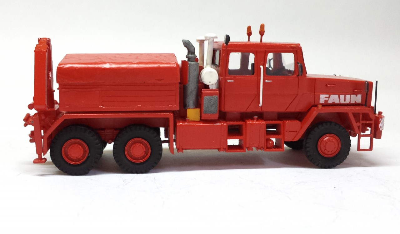 HO 1/87 Faun HZ 40.45/45W 6x6 with crane - 1982 - Deutschland - Image 13