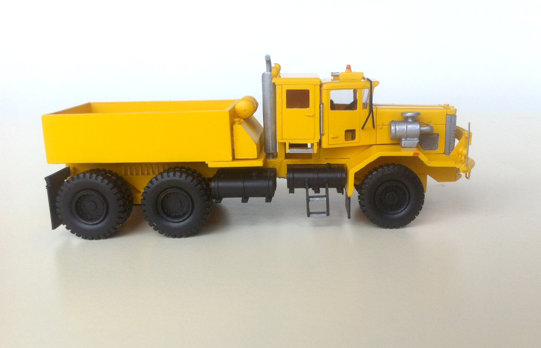 HO 1/87 Oshkosh J30120 - Handmade Resin Model - Image 7
