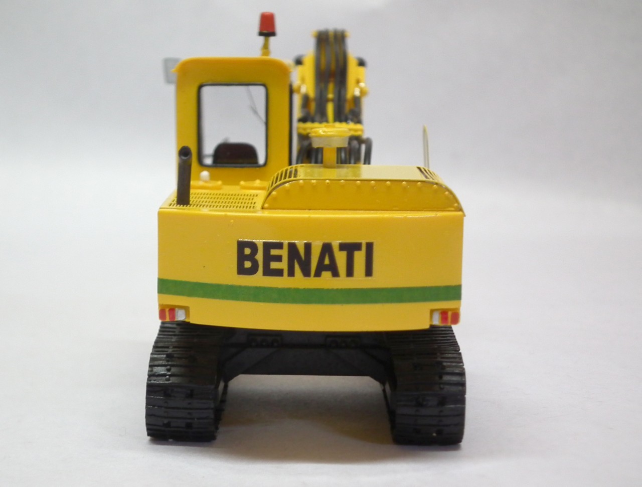 1/50 Excavator Benati 3.15 Tracks - Handmade Resin Model - Image 11