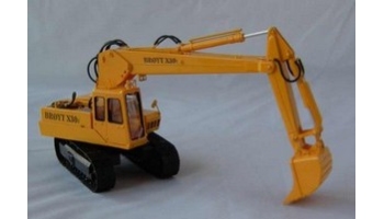 1/50 Broyt X30 T - Cab 1 - Yellow - Handbuilt Resin Model