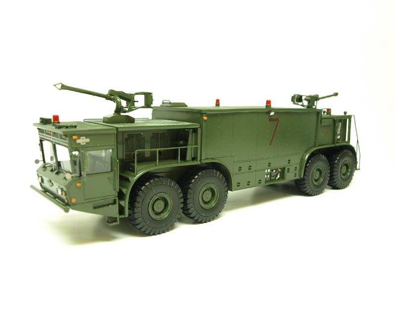 1/50 Oshkosh P-15 Truck (ARFF) - BUILT - Image 3