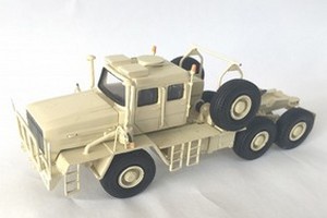 HO 1/87 Faun HZ 40.45/45W 6x6 - Abu Dhabi - Ready Built Resin Model