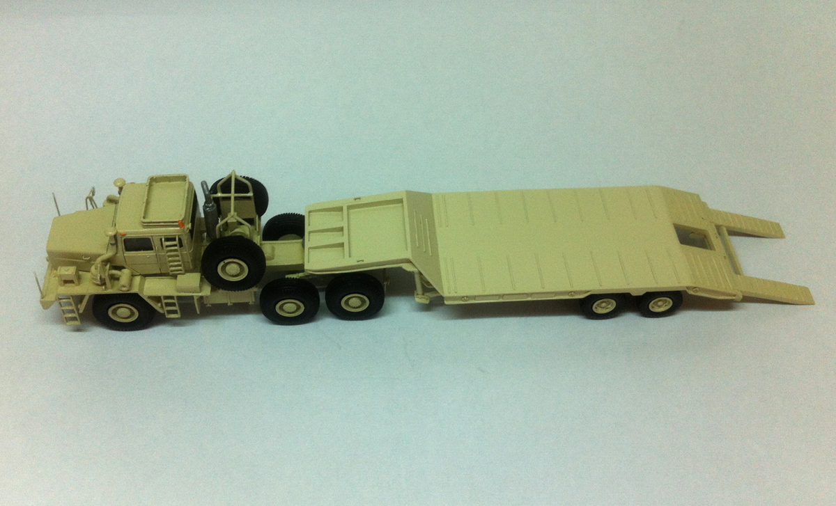 HO 1/87 Low Bed LOHR Semi-Trailer SMC 60ton - Ready Built Resin Model - Image 5