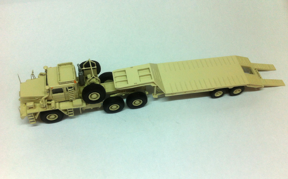 HO 1/87 Low Bed Semi-Trailer - Ready Built Resin Model - Image 4