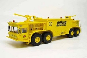 1/50 Oshkosh P-15 Truck (ARFF) - BUILT