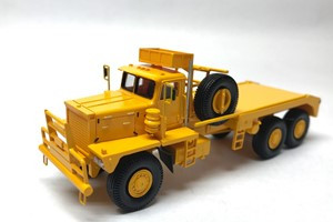 1/87 Pacific P12W "Roughneck"- Ready Made Resin Model