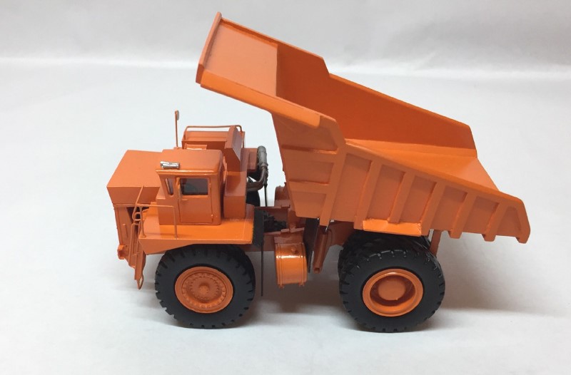 1/87 Lectra Haul 85Ton - Ready Built Resin Model - Image 3