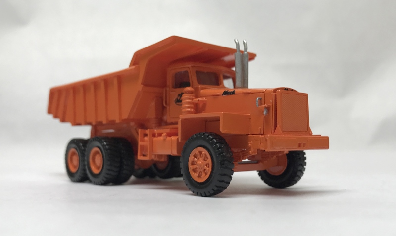 1/87 Mack LRVSW 6x4 34ton - Ready Made Resin Model - Image 2