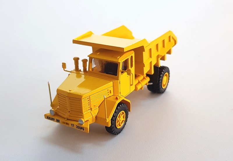 1/87 KRUPP MK 17 DUMP TRUCK - Ready Built Resin Model - Image 2