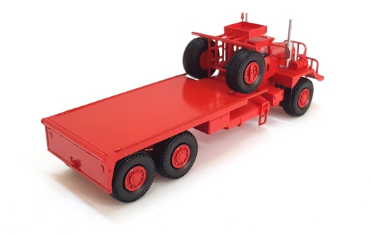 1/87 KENWORTH 953 OILFIELD - Ready Built Resin Model - Image 4