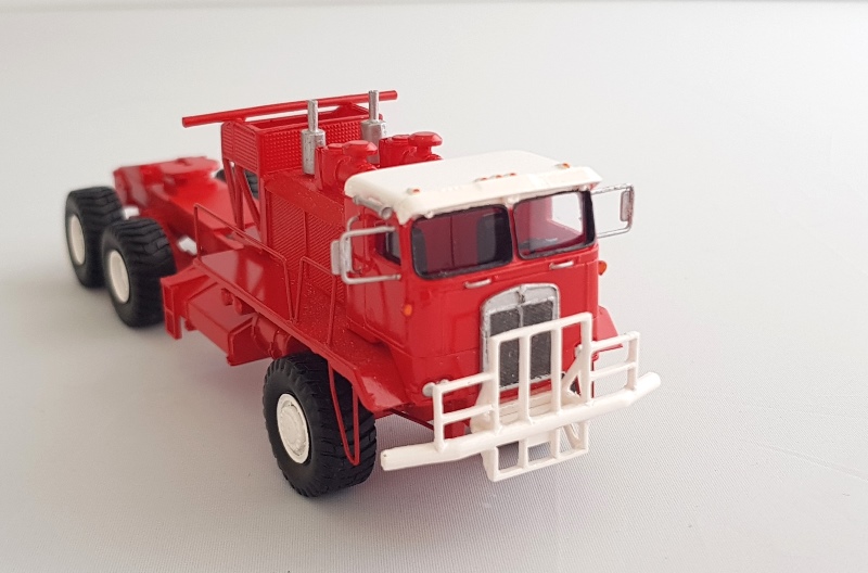 1/87 Kenworth 993 COE Oilfield- Ready Built Resin Model - Image 2